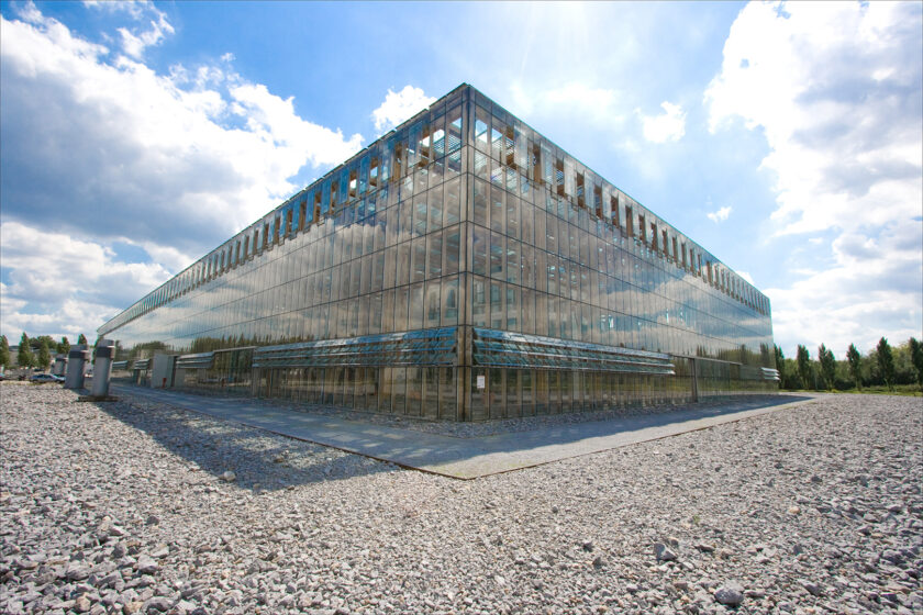 Structural Glazing Fassade, Akademie Mont-Cenis - Herne, © Nils Schulte-Hunsbeck